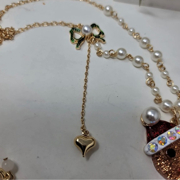 NWT ⚜️♥️⚜️ BETSEY JOHNSON GINGERBREAD NECKLACE - Picture 5 of 15